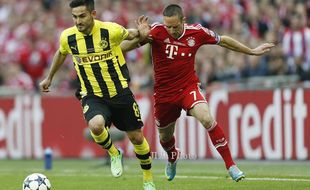 RUMOR TRANSFER : Dibelit Cedera, Gundogan Tetap Dilirik Madrid