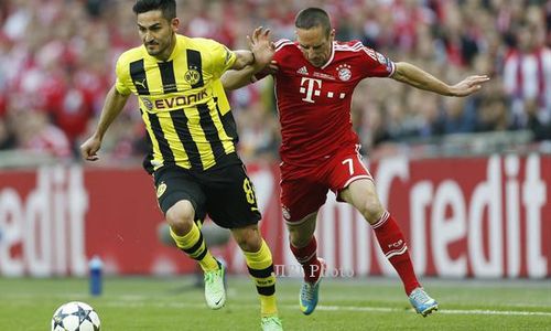 RUMOR TRANSFER : Dibelit Cedera, Gundogan Tetap Dilirik Madrid