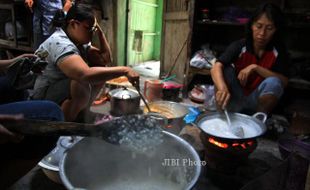 FOTO JENANG :  Jenang Khas Keraton Kasunanan Surakarta