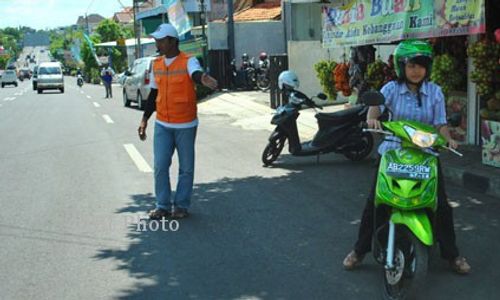 Karangtaruna di Gunungkidul Manfaatkan Parkir Untuk Bangun Kampung