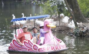 FOTO LIBURAN SEKOLAH : Kunjungan TSTJ Meningkat