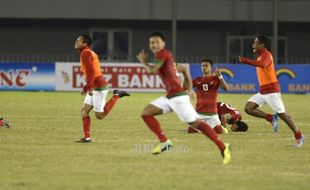 SEA GAMES 2013 :  MALAYSIA VS INDONESIA U-23,  Menangi Adu Penalti, Timnas U-23 ke Final