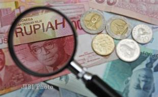 Selepas Libur Natal, Rupiah Kembali Melemah ke Rp12.260/US$