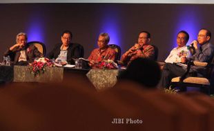 FOTO INDONESIA INVESTOR FORUM III :  Rencana Proyek Jalur Ganda