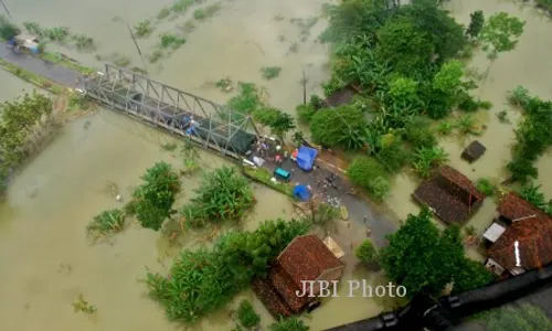 BANJIR JATENG : Petani Merapi Kirimi Sayuran Korban Banjir Kudus