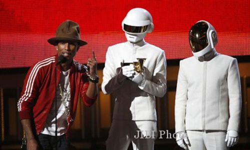 GRAMMY AWARDS 2014 : Daft Punk Jadi Trending Topic