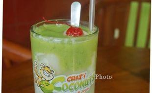 KULINER SOLO : Aneka Rasa Degan Menggoda di Crazy Coconuts