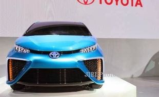 MOBIL BARU : Toyota Perkenalkan Mobil Bahan Bakar Udara