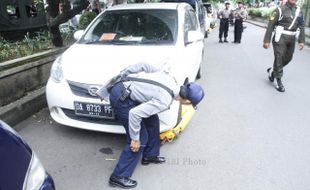 PERPARKIRAN SOLO : Parkir Sembarangan di Pasar Klewer, 35 Motor dan 1 Mobil Digembok