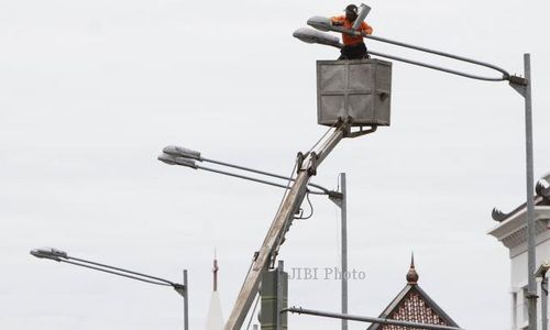 Lampu Penerang Jalan di Jogja akan Diganti LED