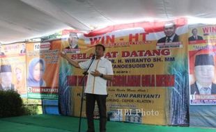 CAPRES 2014 : Ke Klaten, Wiranto Nembang Nyidam Sari