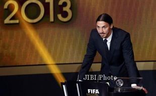 GALA BALLON D'OR : Ibra Sabet Penghargaan Gol Terbaik 2013