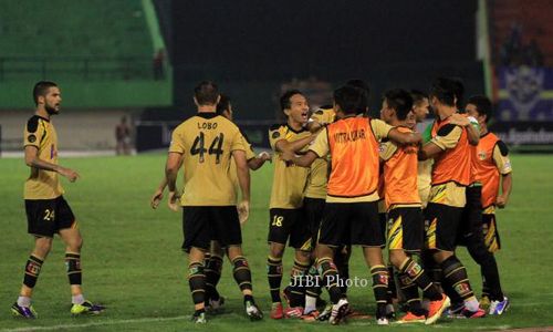 PIALA JENDERAL SUDIRMAN 2015 : Balikkan Kedudukan 2-1, Mitra Kukar Juara