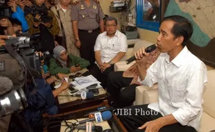 BANJIR JAKARTA : Jokowi Instruksikan Bawahan Perlakukan Pengungsi Manusiawi