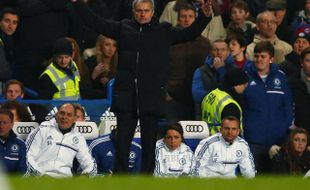 CHELSEA 0-0 WEST HAM : Mourinho Kecam Sepak Bola Negatif West Ham