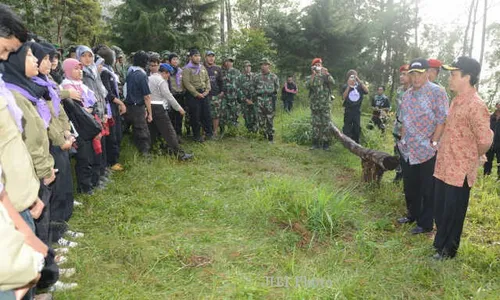 Inilah Pengukuhan Anggota Baru Kopassus di  Puncak Lawu