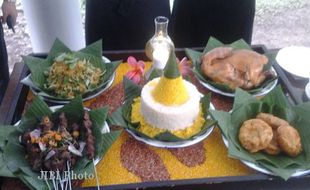 Royal Ambarrukmo Patenkan Nasi Campur