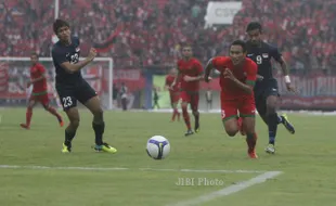 PEMBENTUKAN TIM PERSIS : Negosiasi Persis dengan Cirelli Alot