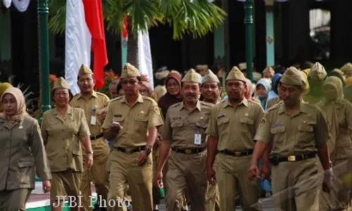 Pemerintah Janjikan Tenaga Honorer Diangkat CPNS