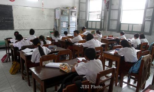 UJIAN SD 2015 : 20 Siswa Terpaksa Ujian di Sekolah Lain