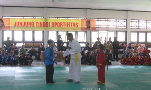 147 Pesilat Cilik Bertarung di Gedung Hatin Sudarma