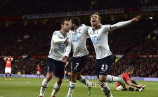 MANCHESTER UNITED VS TOTTENHAM HOTSPUR : Menang Tipis 2-1, Spurs Hentikan Rentetan Kemenangan United