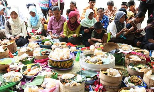 UPACARA TRADISI : Warga Wonokerto Gelar Sedekah Rebo Wekasan