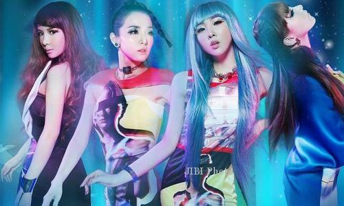 AKTIVITAS 2Ne1 : Luncurkan Crush, 2Ne1 Gusur SNSD