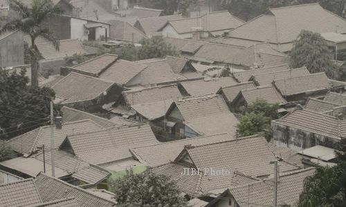 GUNUNG KELUD MELETUS : DIY Tanggap Darurat Selama 7 Hari