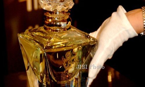 KISAH UNIK : Inilah 3 Parfum Termahal di Dunia