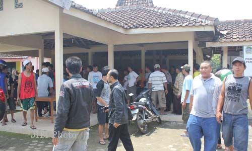 Selingkuh, 2 Perangkat Desa Dilengserkan Warga