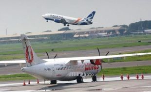 Landasan Bandara Juanda Rusak, 52 Penerbangan Tertunda