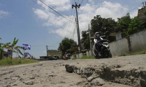 JALAN RUSAK SUKOHARJO : Inilah 9 Ruas Jalan Kota Makmur yang Segera Diperbaiki