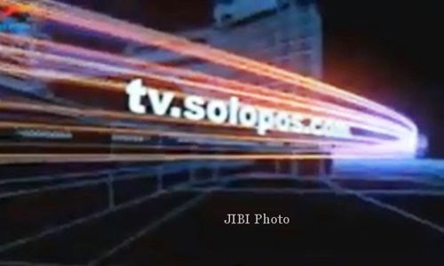 SOLOPOS TV : Video PNS Lompat Pagar Balai Kota   