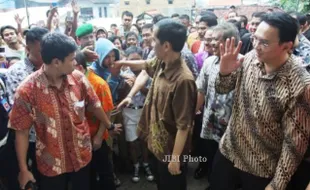 JOKOWI CAPRES : Jokowi Siapkan Pengganti, PDIP Siapkan Kabinet