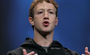 MARK ZUCKERBERG : Isi Lemari Mark Zuckerberg Bikin Netizen Tergelitik