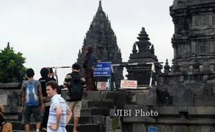 FOTO DAMPAK LETUSAN KELUD : Prambanan Terbuka Untuk Umum