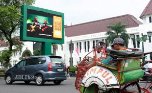 PENATAAN IKLAN JOGJA : Videotron Tak Dukung Heritage City