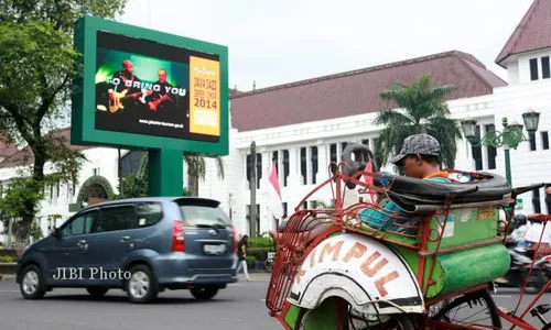 PENATAAN IKLAN JOGJA : Videotron Tak Dukung Heritage City