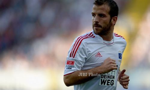 PEMAIN CEDERA : 3 Pekan Van der Vaart Menepi dari Hamburg SV