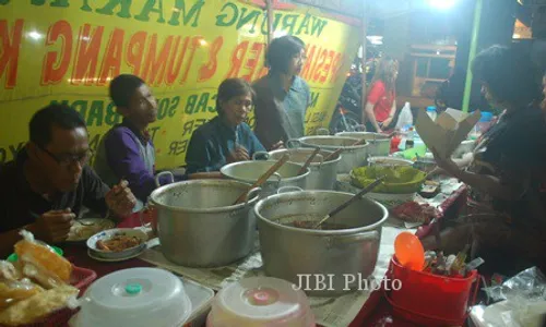 KULINER SOLORAYA :  Tumpang Mbak Endang Gentan Sukoharjo Juga Tak Kalah Menarik