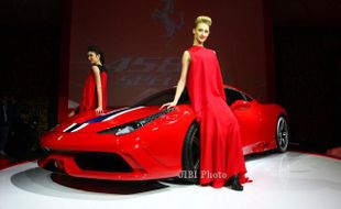 MOBIL MEWAH : Ferrari 458 Speciale Meluncur di Indonesia