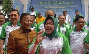 HARI BURUH 1 MEI : Risma: Buruh Adalah Nadi Kota Surabaya