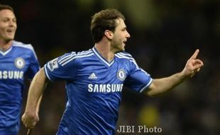 MANCHESTER CITY VS CHELSEA : Ivanovic Bawa The Blues Ungguli Citizen