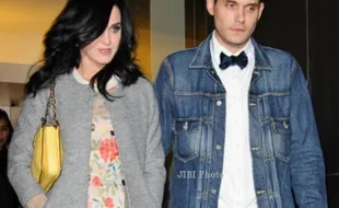 Digosipkan Tunangan, Katy Perry & John Mayer Malah Putus Lagi