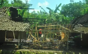 Rumah Seorang Janda di Gunungkidul Terbakar