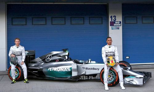 UJICOBA F1 : Performa Mercedes Kian Impresif, Rosberg Kalem Tanggapi Pujian