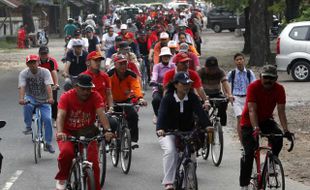 FOTO MIDER PRAJA : Bersepeda bersama jajaran SKPD