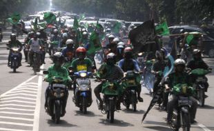 FOTO PEMILU 2014 : Konvoi Keliling Kota Solo