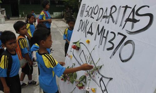 MISTERI MH370 : Keluarga Korban Minta Pemerintah Malaysia Teruskan Pencarian